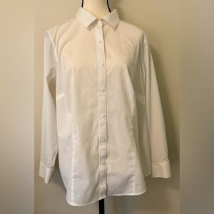 Cotton NWOT Talbots White Dress Shirt for Women. Wrinkle free!